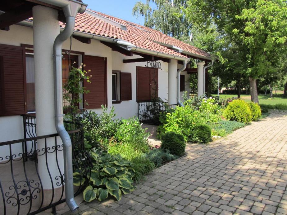 Villa Patio מראה חיצוני תמונה